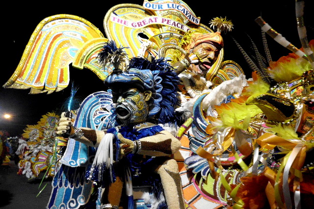 Карнавал на Багамских островах