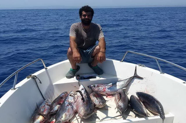 рыбалка туристов на кипре