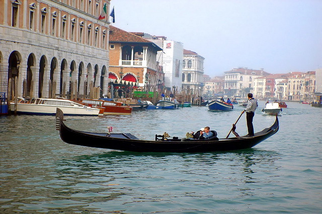 Дизайн венецианских гондол