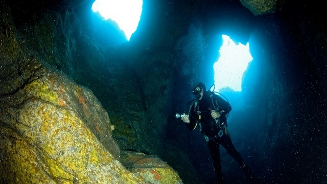 Интересные морские пещеры - La Catedral (Испания, Канарские острова)