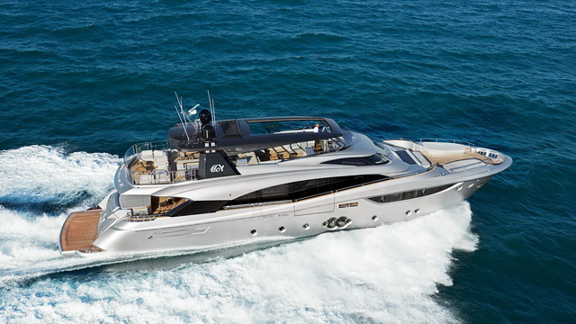 Monte Carlo Yachts 105 - лучшая яхта для верфи Монте-Карло от Нуволари-Ленарда