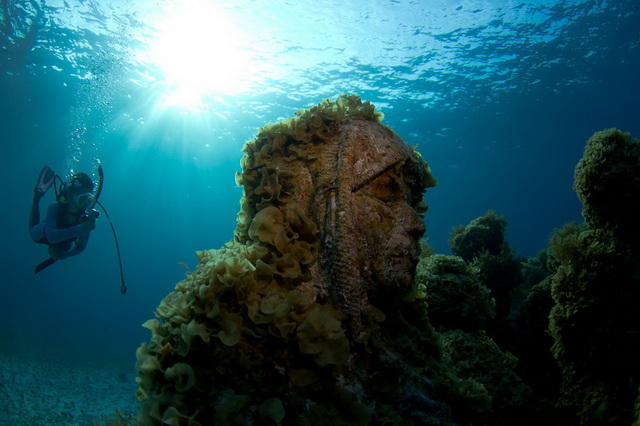 подводный мемориал Нептун