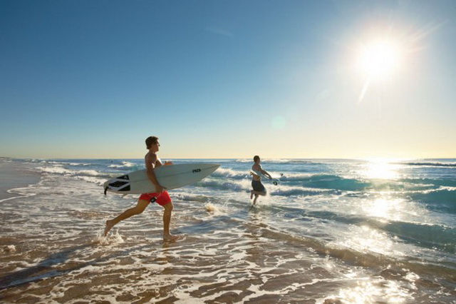 Лучшие пляжи Мальты для занятий серфингом