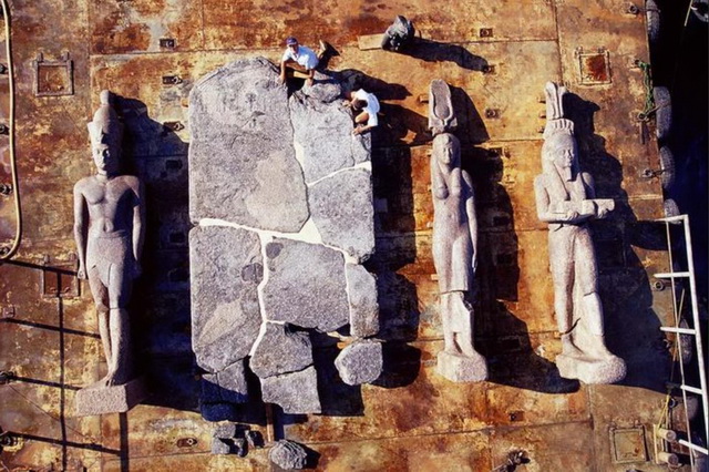 Находки дайверов в обнаруженном затонувшем городе Гераклеон