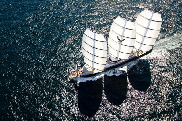 Парусная яхта Мальтийский Сокол