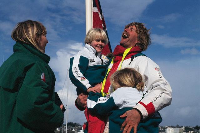 Яхтсмен Питер Блейк со своей семьей
